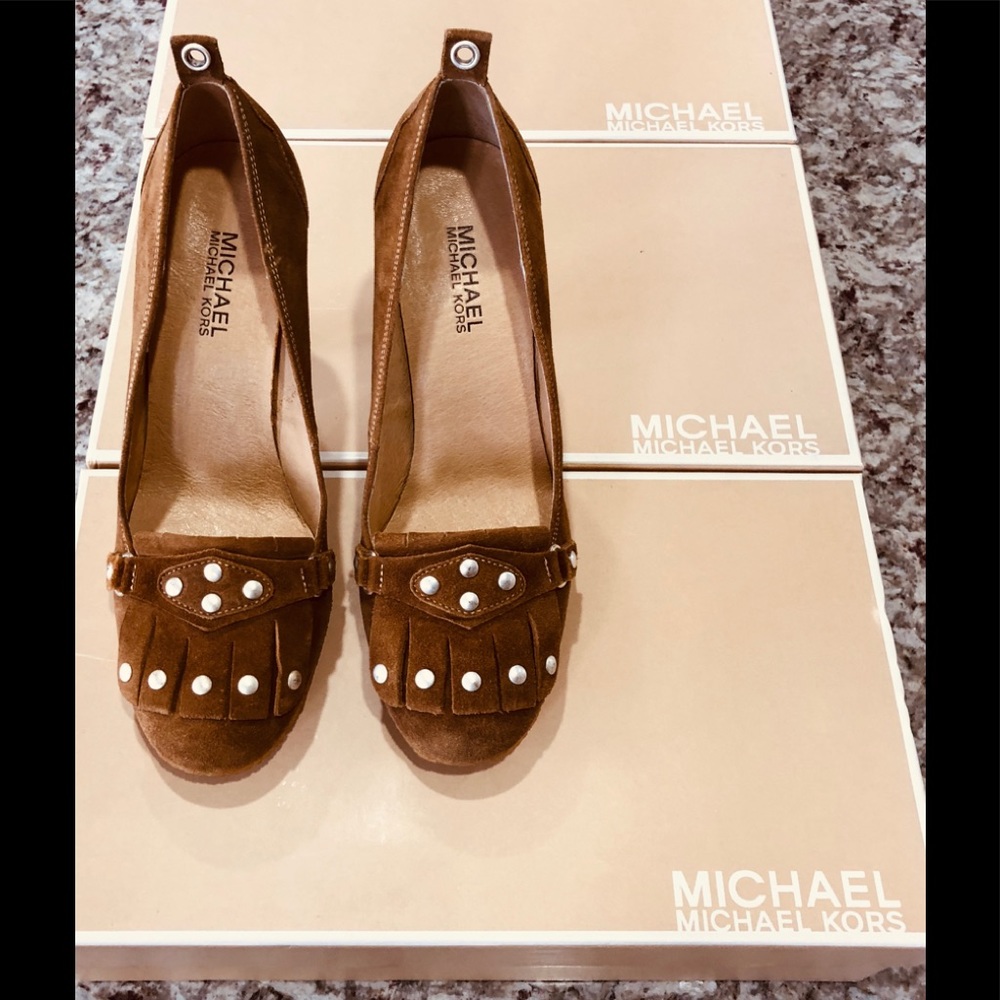 Michael Kors GWEN Suede Pumps Brown Suede Size 7.5